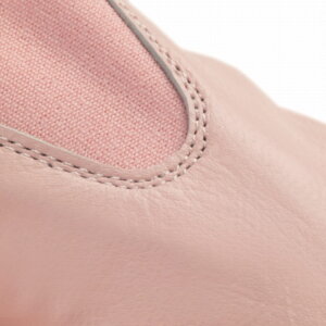 Materiał wierzchni: skóra naturalna. Podszewka i wyściełanie: skóra naturalna, tekstylia syntetyczne. Podeszwa: skóra naturalna, materiał syntetyczny. Baletki skórzane antypoślizgowe różowe - Get Spart